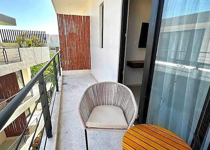 Spacious Penthouse With Pool Hotel 4*
